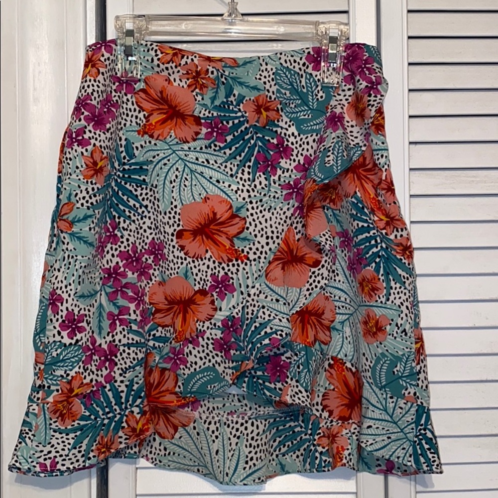 Multi colored/ patterned mini skirt